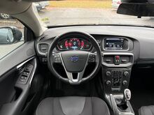 Volvo V40 Momentum