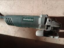 Угловая шлифовальная машина / болгарка METABO