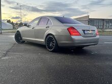 Mercedes-Benz S500 5.5 V8 285kW - W221