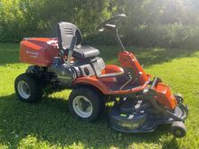 Murutraktor-raider Husqvarna 4x4 lisavarustusega