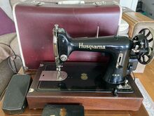 Электрическая швейная машина Husqvarna