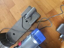 Пылесос Dyson V8 с аккумулятором + насадки