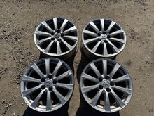 Toyota/Lexus 17" originaal valuveljed