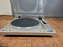 Pioneer PL-8 Fully Automatic Turntable