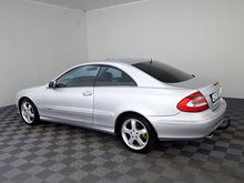 Mercedes-Benz CLK 200