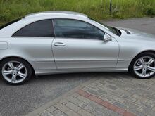 Mercedes benz clk 270 cdi 2005a.