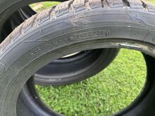 Toyo Ice freezer 225/45r19 шипованные шины 8 мм