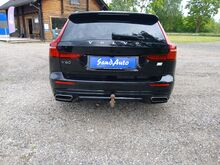 Volvo V60 T6 AWD R-DESIGN RECHARGE 2.0 257кВт
