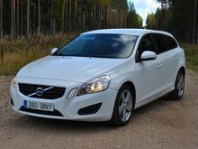 VOLVO V60 1.6drive Kinetic 2011