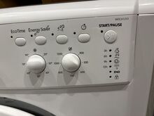 Стиральная машина Indesit IWSC 61253 C ECO