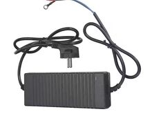 Toiteadapter diiselpuhurile-sooje​ndile 230/12V