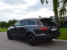 Audi Q7 4l 3.0 171kw Tavavedrustus.