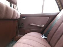 MERCEDES-BENZ 240 D (W123)