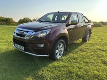 ISUZU D-MAX 2012