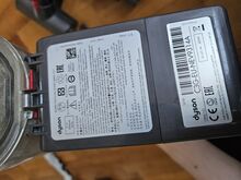 Аккумуляторный пылесос Dyson V8 Animal Plus