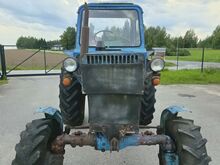 Traktor BELARUS MTZ-82