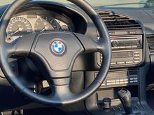 BMW 328i 2.8 142 кВт E36