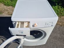 Pesumasin Electrolux 1-7kg.