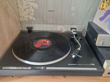 Vinüülplaadimängija Pioneer PL-100X