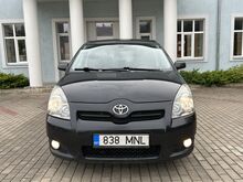 7-kohaline Toyota corolla Verso