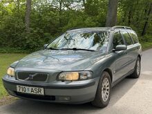 Вольво V70