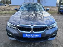 BMW 330e M-pakett  2022