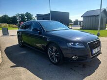 AUDI A4 B8