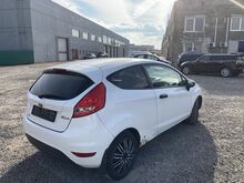 Ford Fiesta 1.2л бензин mk7 на запчасти