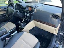 Opel Zafira 1.7 92kw, 7 KOHTA