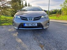 TOYOTA AURIS 1,6