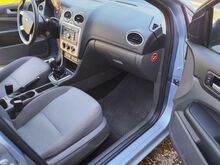 Ford Focus 1.6 66kw