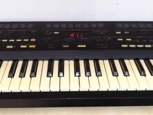 Süntesaator Roland E36