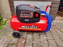 Воздушный компрессор Mecafer 24 л / 10 бар (со шлангом