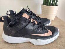 Кроссовки Nike 38 размер