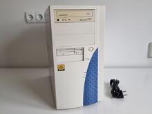 RETRO Windows 98 Lauaarvuti