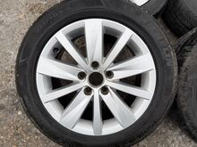 Оригинальные литые диски VW 16 дюймов с шинами
