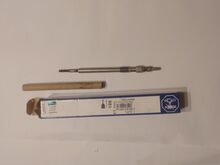Volvo D3, D4 ja D5 2.4 eelsüüteküünal