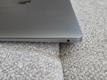 Apple MacBook Air 13″ 2019 – Core i5, 8 GB, True T