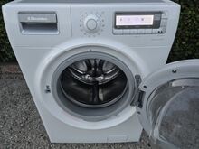 Pesumasin Electrolux 1-8kg