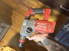 Milwaukee M18CHX perfotrell