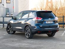 Nissan X-Trail 1.6 120 кВт, спаренные колёса