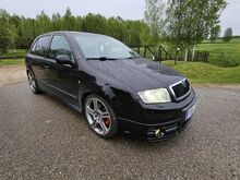 Skoda Fabia VRS 1,9 96kw 6k manu