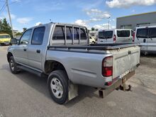 Toyota Hilux 2004a 2.5 75kW