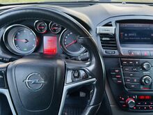 Opel Insignia 2011