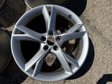 Audi 19 tolli originaal valuveljed