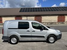 Peugeot Partner 1,6 HDi 55кВт ДЛИННЫЙ КУЗОВ С ПЕРЕГОРОДКОЙ