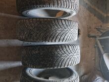 Диски Volkswagen с шипованными шинами 17