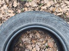Pirelli Scorpion ATR 235/65 R17. Mustrit 5,5-6mm.