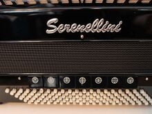 SERENELLINI 414K, 120 басов