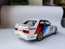 BMW M3 1:24 E30 mudel модель БМВ М3